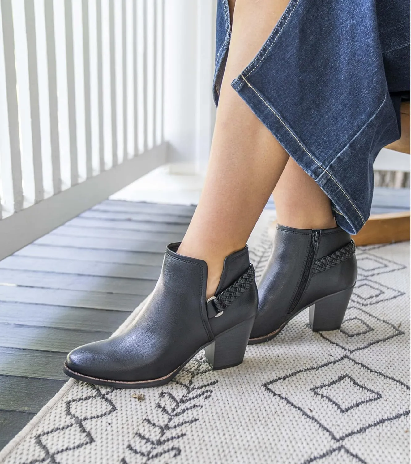 BareTraps Charlotte Womens Boots