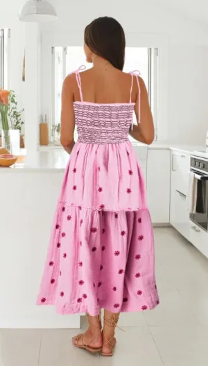 Boho Spaghetti Strap Long Dress Summer Embroidered Floral Smocked Dress Flowy Maxi Beach Sun Dresses for Women 2024