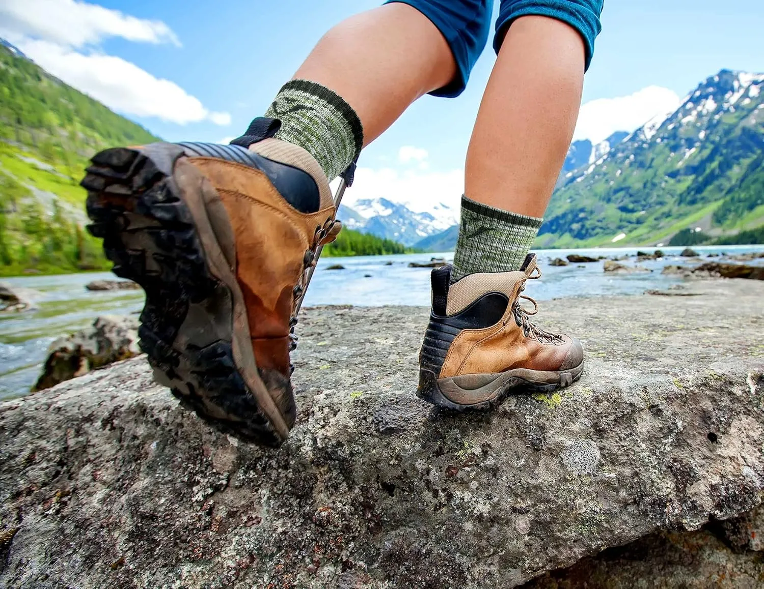 FEIDEER Women's Hiking Walking Socks, Multi-pack Outdoor Recreation Socks Wicking Cushion Crew Socks