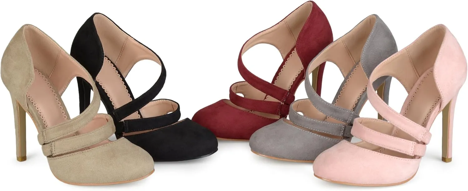 Journee Women's Zeera Pumps