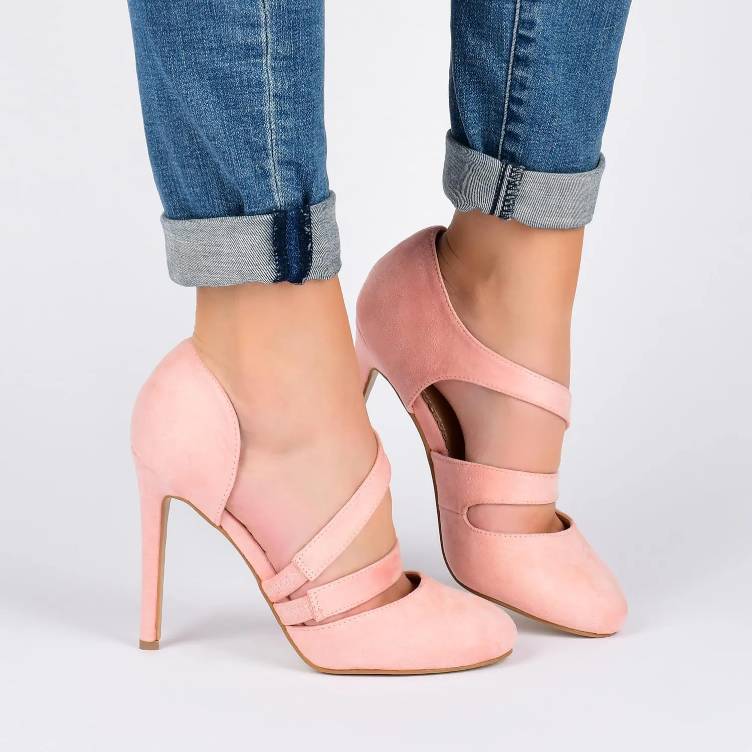 Journee Women's Zeera Pumps