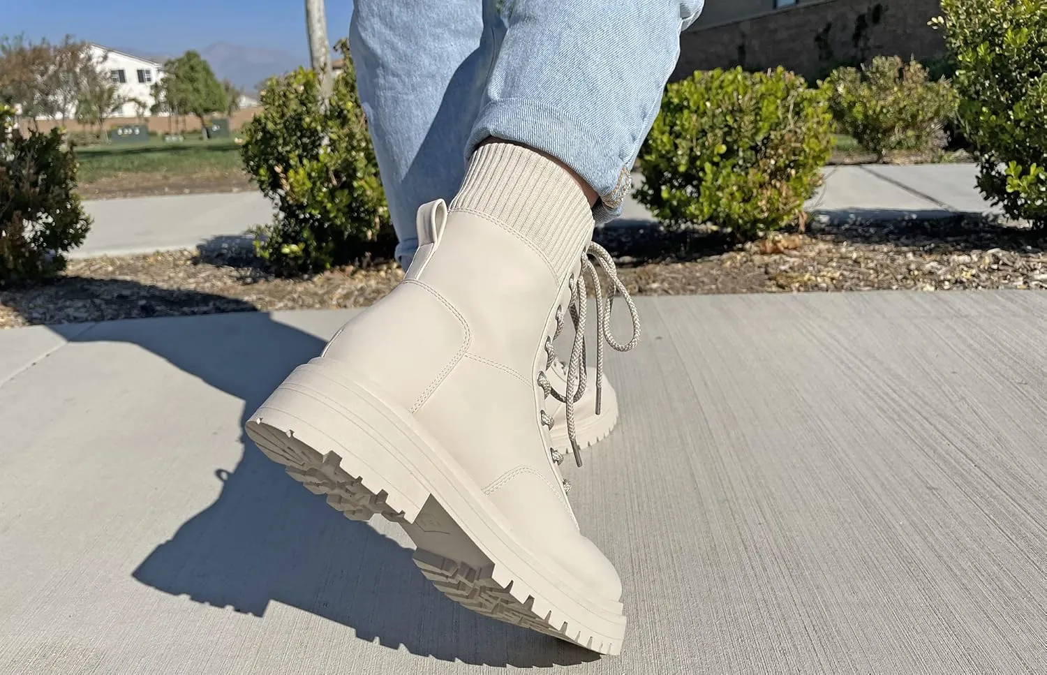 Luckers Women’s Lace Up Side Zipper Platform Boots