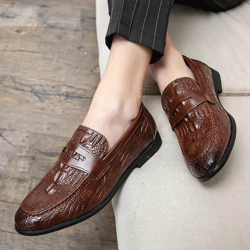 Men's Casual Leather Loafers, Black Driving Shoes with Crocodile Pattern, Slip-On Dress Shoes, New Italian Patent Leather Loafers for Men