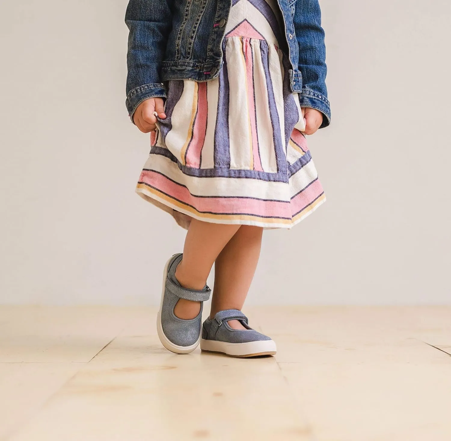 MORGAN & MILO Charlotte Mary Jane Shoes for Toddlers and Girls, Size 6 to 13