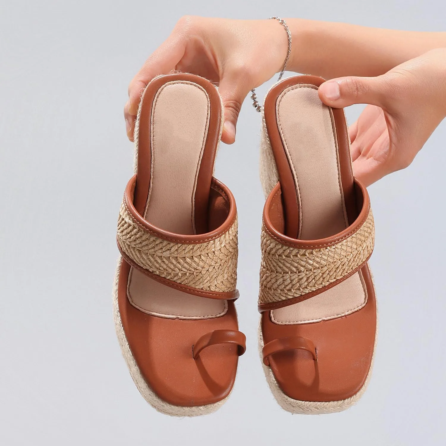 Parisuit Womens Thong Platform Sandals Open Toe Chunky High Heels Espadrille Sandals Bohemia Beach Slides Shoes
