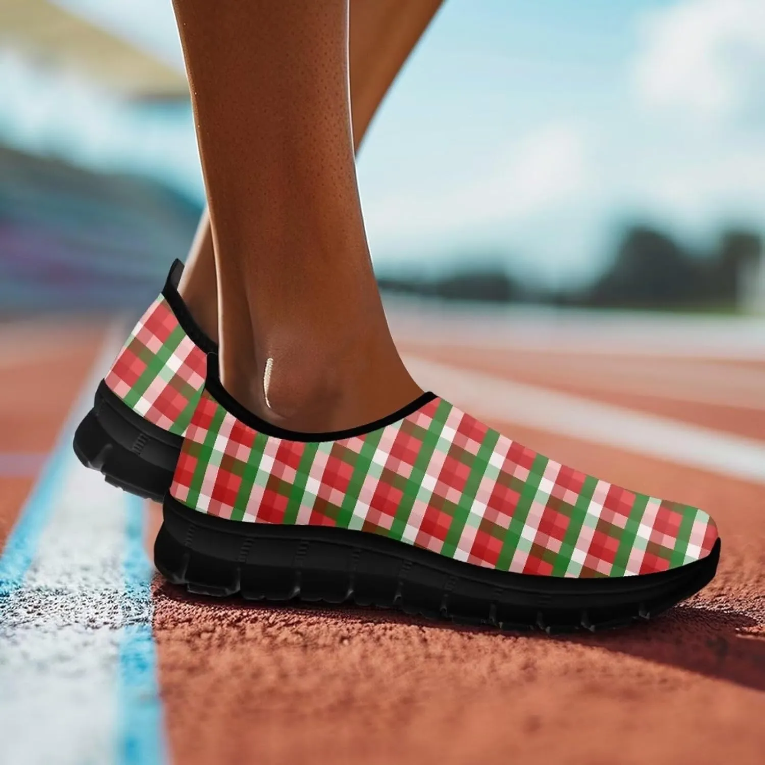 Slip On Casual Shoes for Women Comfort Breathable Sneakers Lightweight Walking Shoes Non Slip Sneakers Soft Low Cut Loafers Outdoor Hiking Travel Shoes Size 5.5-11.5