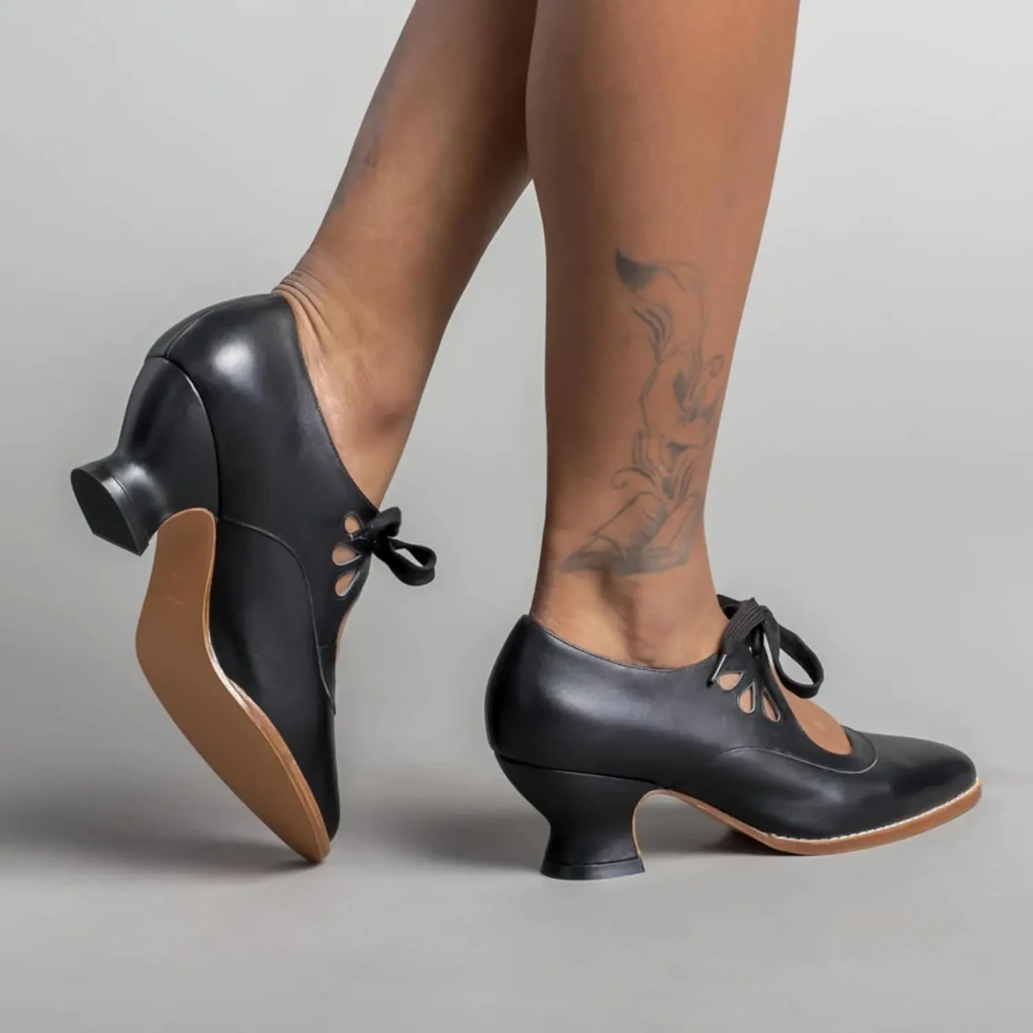 Women's Chunky Heel Lace Up Oxfords Pointed Toe Mid Chunky Heel Brogues Casual Saddle Shoes Comfortable Wingtip High Heel Pumps Shoes