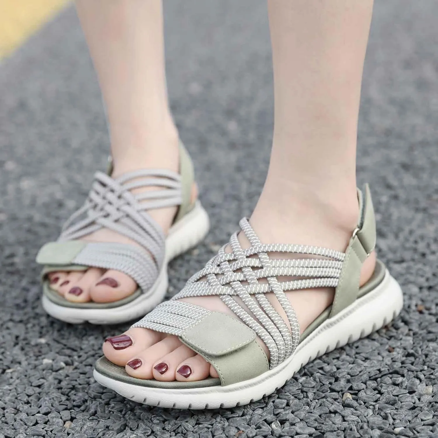 Women's Comfortable Open Toe Sandals with Thick Platform Sole for Casual Wear Summer Walking Beach Vacation