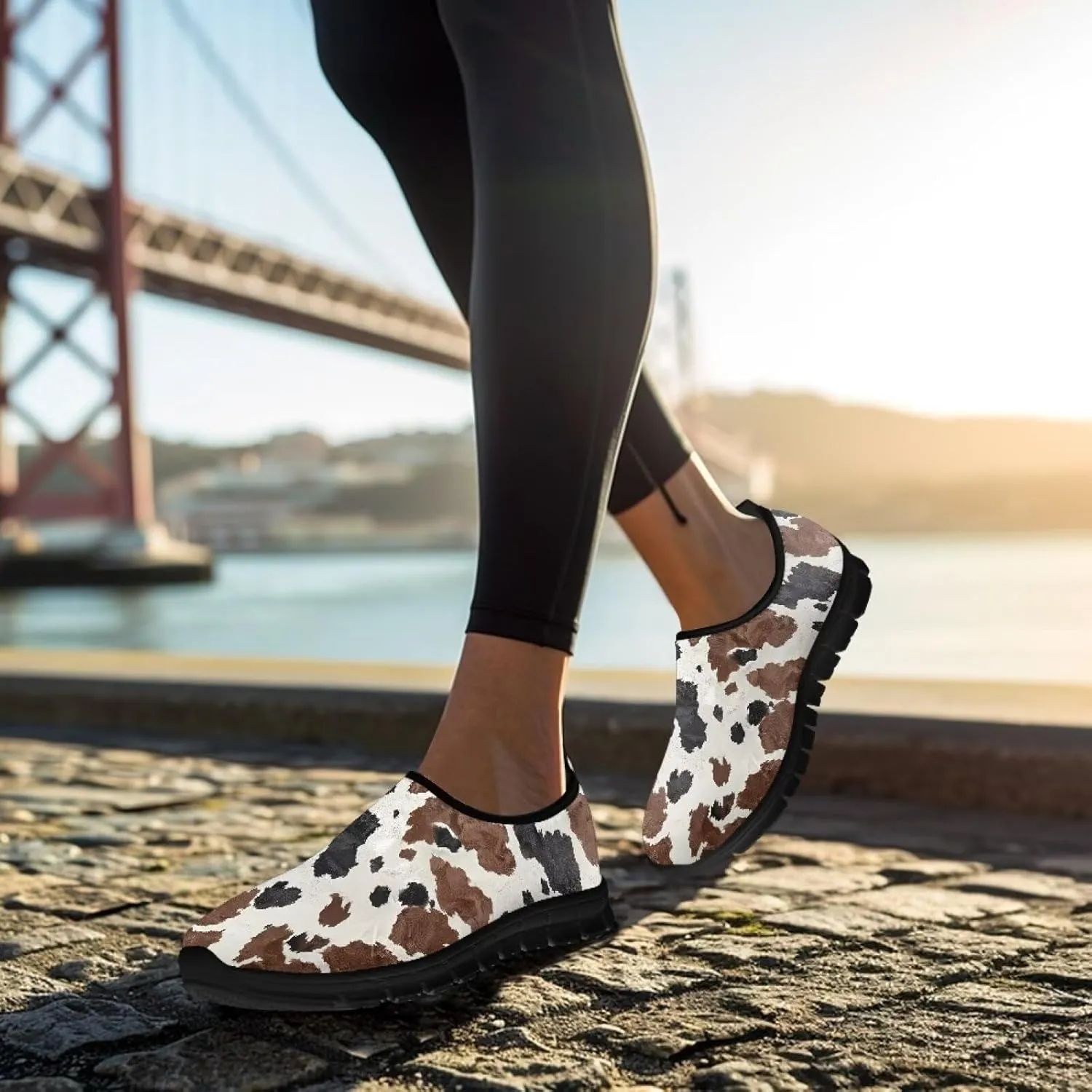 Women's Slip On Walking Casual Shoes Comfort Breathable Sneakers Non Slip Loafers Lightweight Arch Support Go Easy Running Sports Hiking Training Travel Shoes US 5.5-11.5