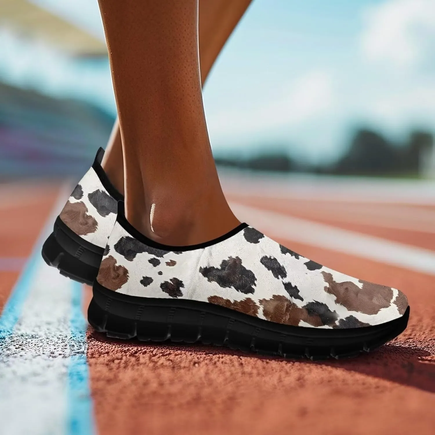 Women's Slip On Walking Casual Shoes Comfort Breathable Sneakers Non Slip Loafers Lightweight Arch Support Go Easy Running Sports Hiking Training Travel Shoes US 5.5-11.5