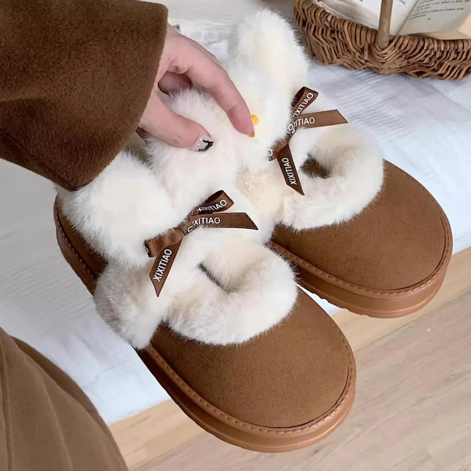 Women's Winter Plush Platform Snow Boots with Cute Fuzzy Rabbit Ears, Warm Faux Fur Slip-On Short Boots